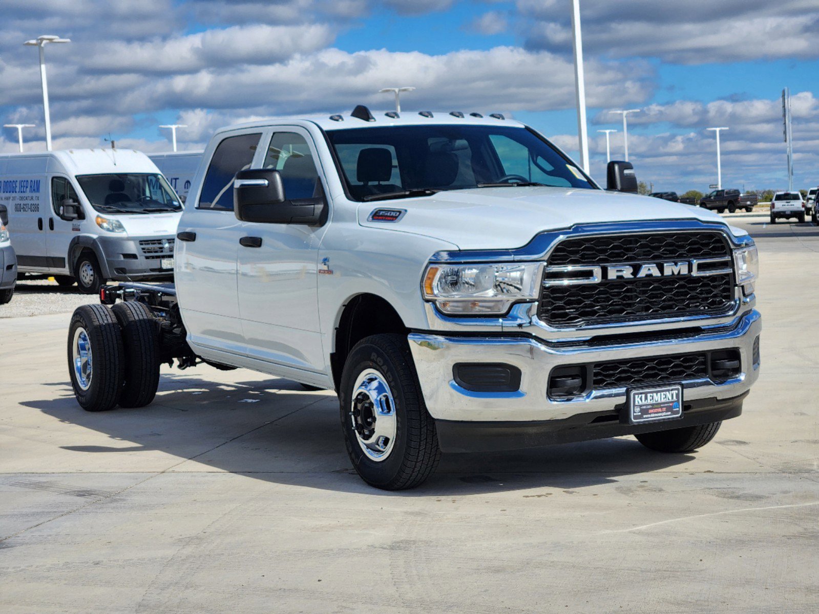 2024 Ram 3500 Tradesman photo 2