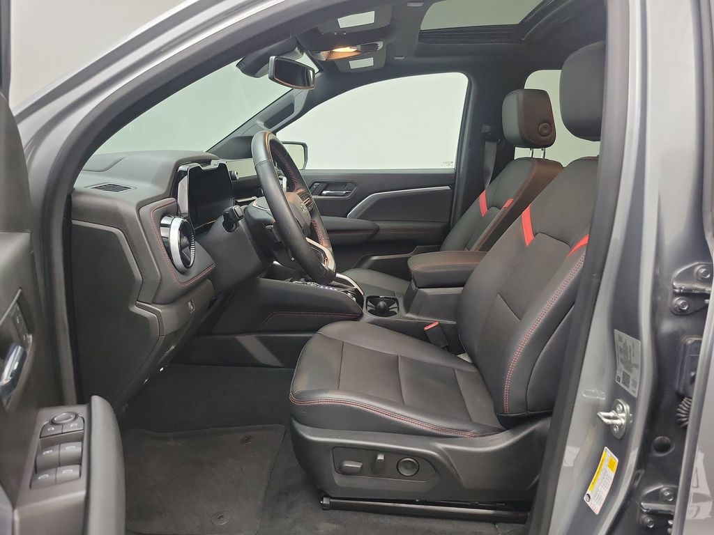 2023 Chevrolet Colorado Z71 photo 4