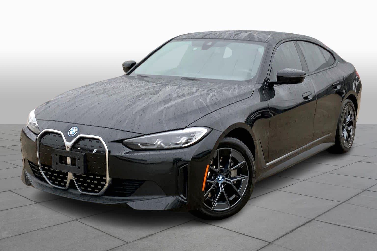 2023 BMW i4 40's photo