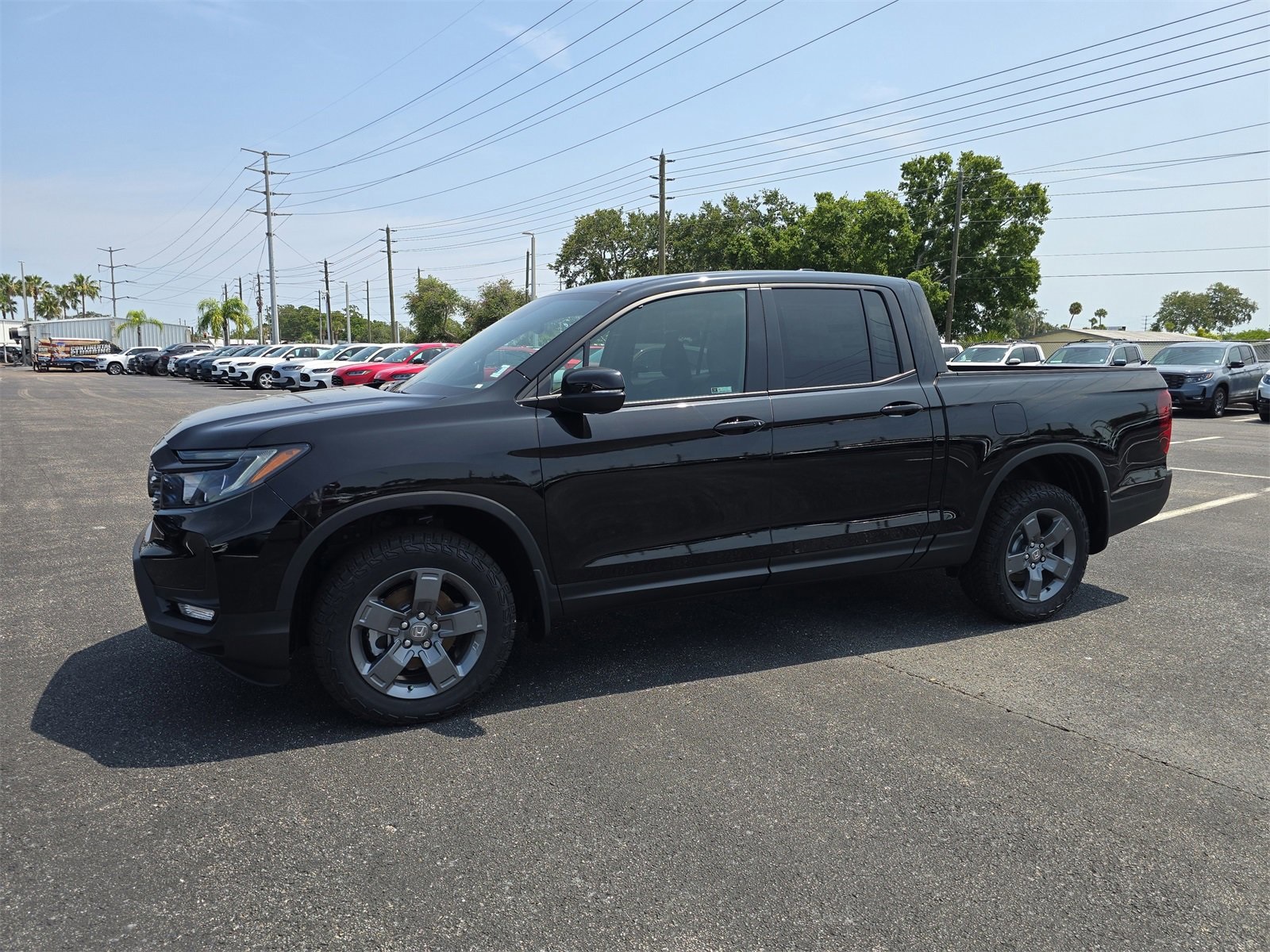 2025 Honda Ridgeline TrailSport photo 11