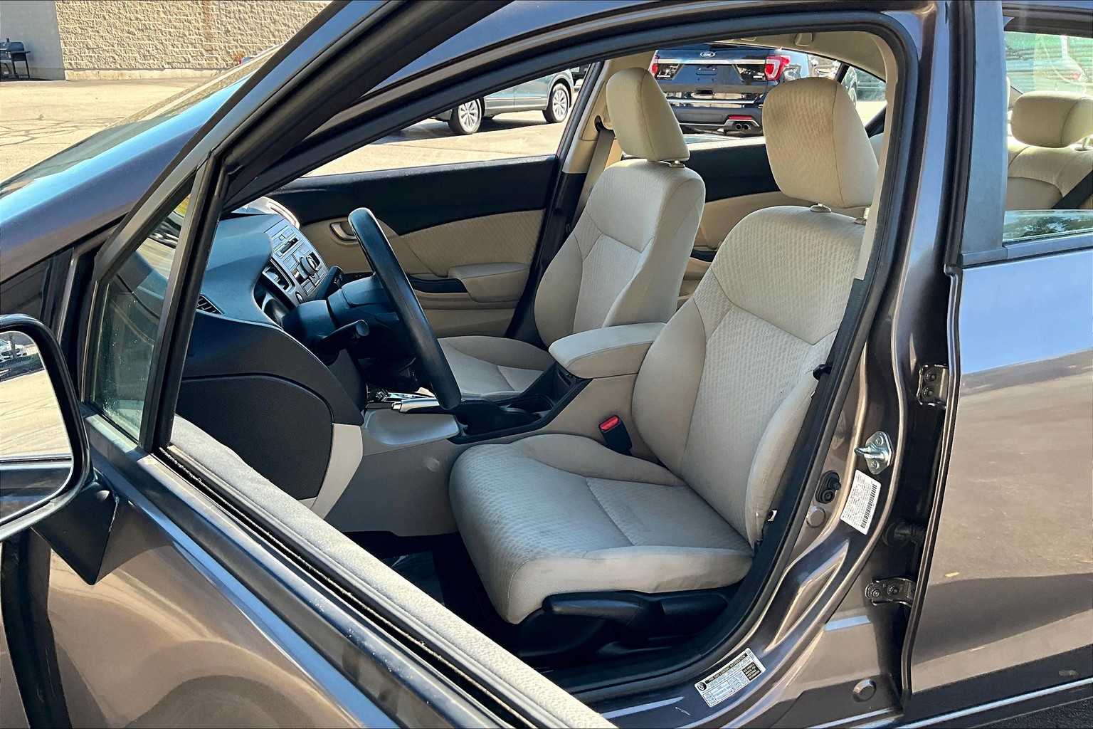 2014 Honda Civic LX photo 7