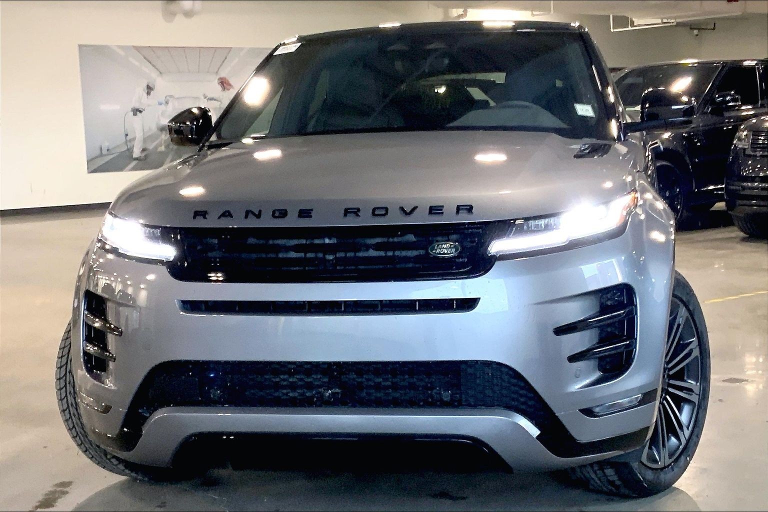 2026 Land Rover Range Rover Evoque Dynamic SE