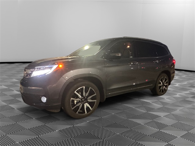2021 Honda Pilot Elite's photo