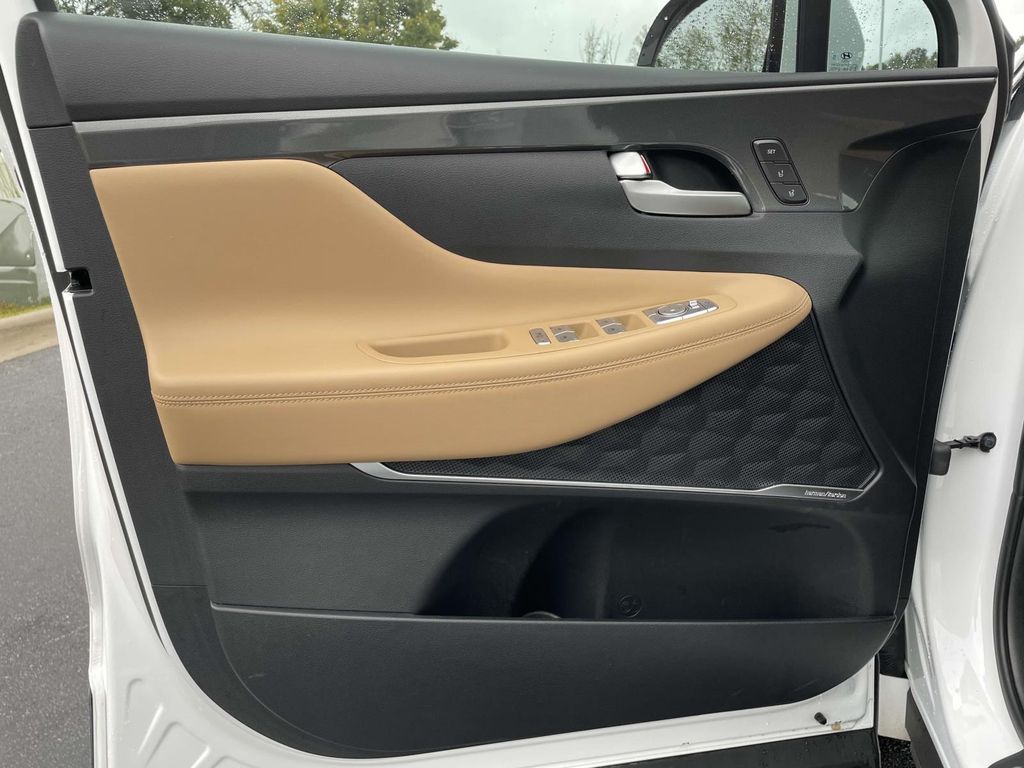 2023 Hyundai Santa Fe Calligraphy photo 3