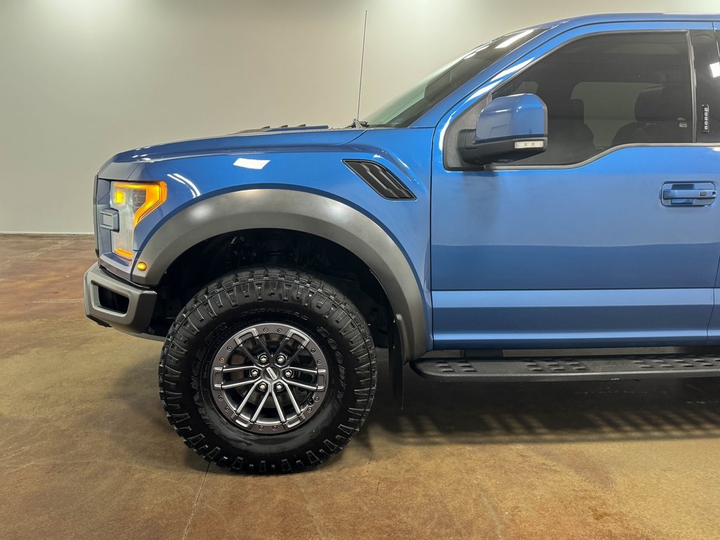 2020 Ford F-150 Raptor photo 36