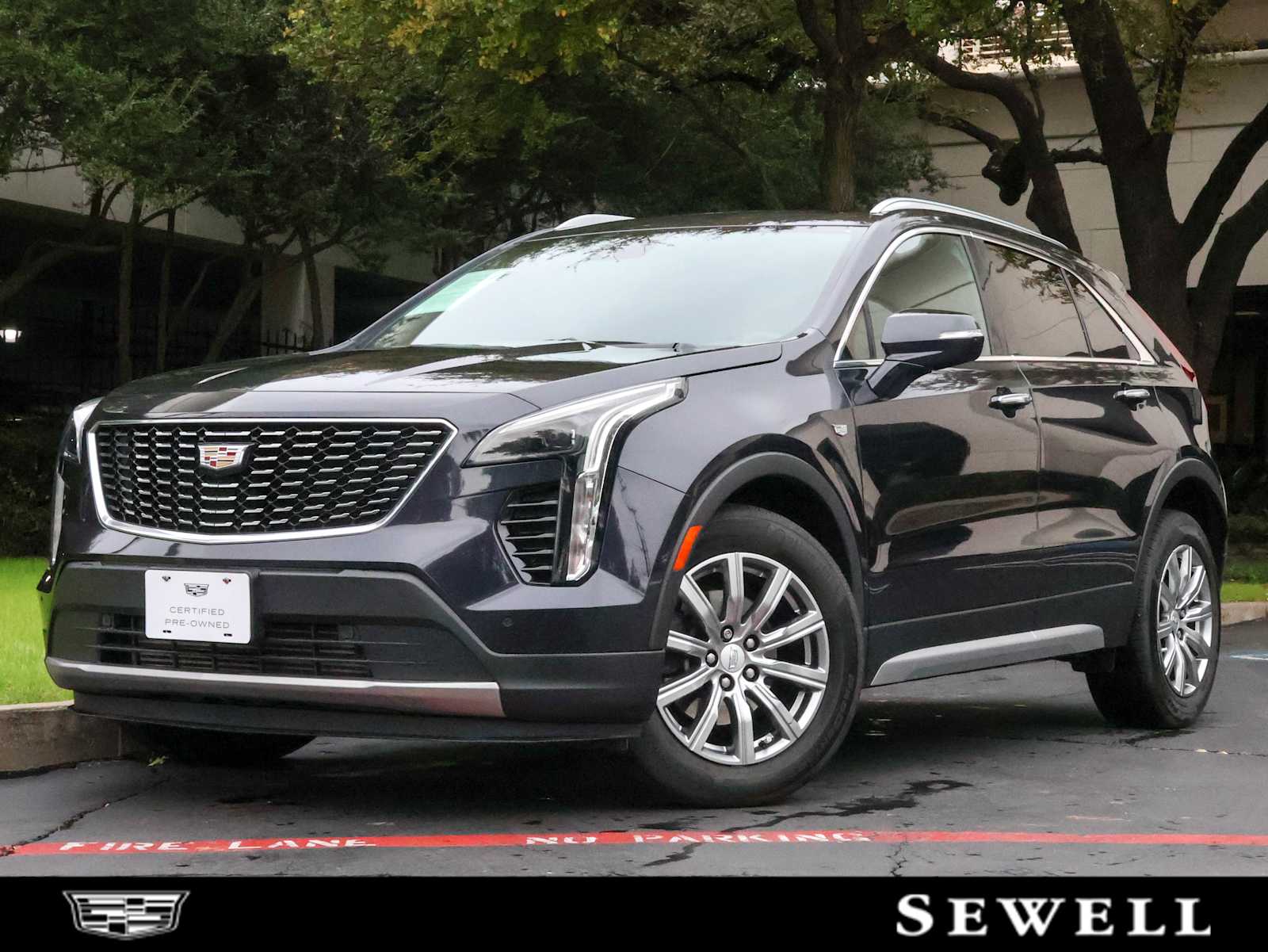 2023 Cadillac XT4 Premium Luxury's photo