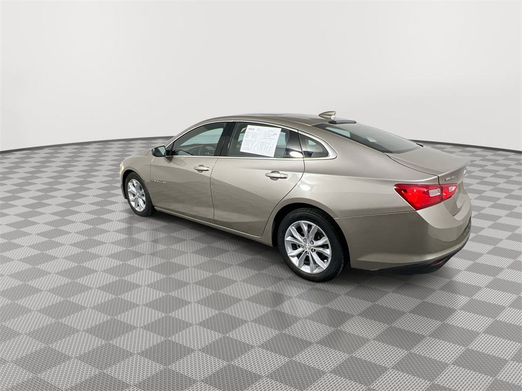 2023 Chevrolet Malibu 1LT photo 3
