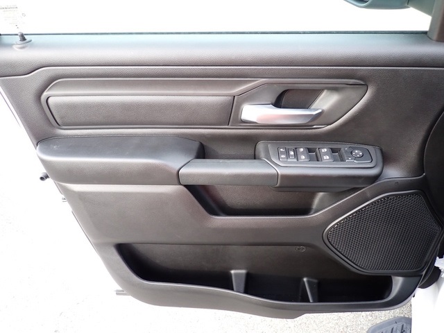 2026 Ram 1500 Tradesman photo 14