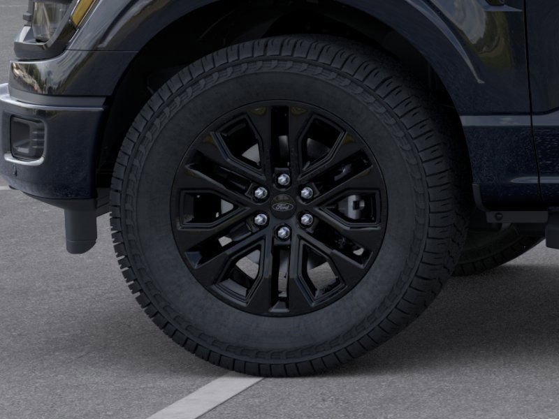 2025 Ford F-150 XLT photo 18