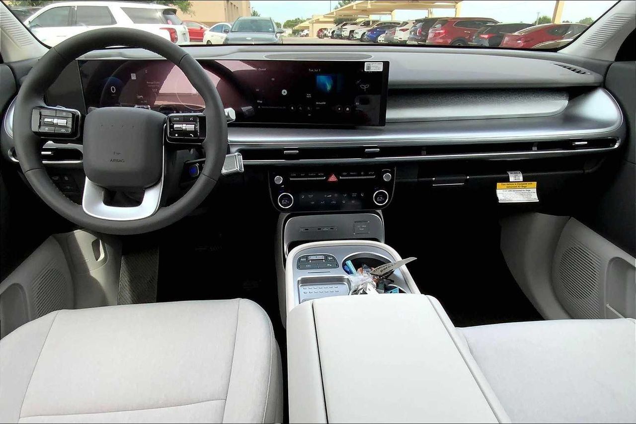 2026 Hyundai Ioniq photo 4