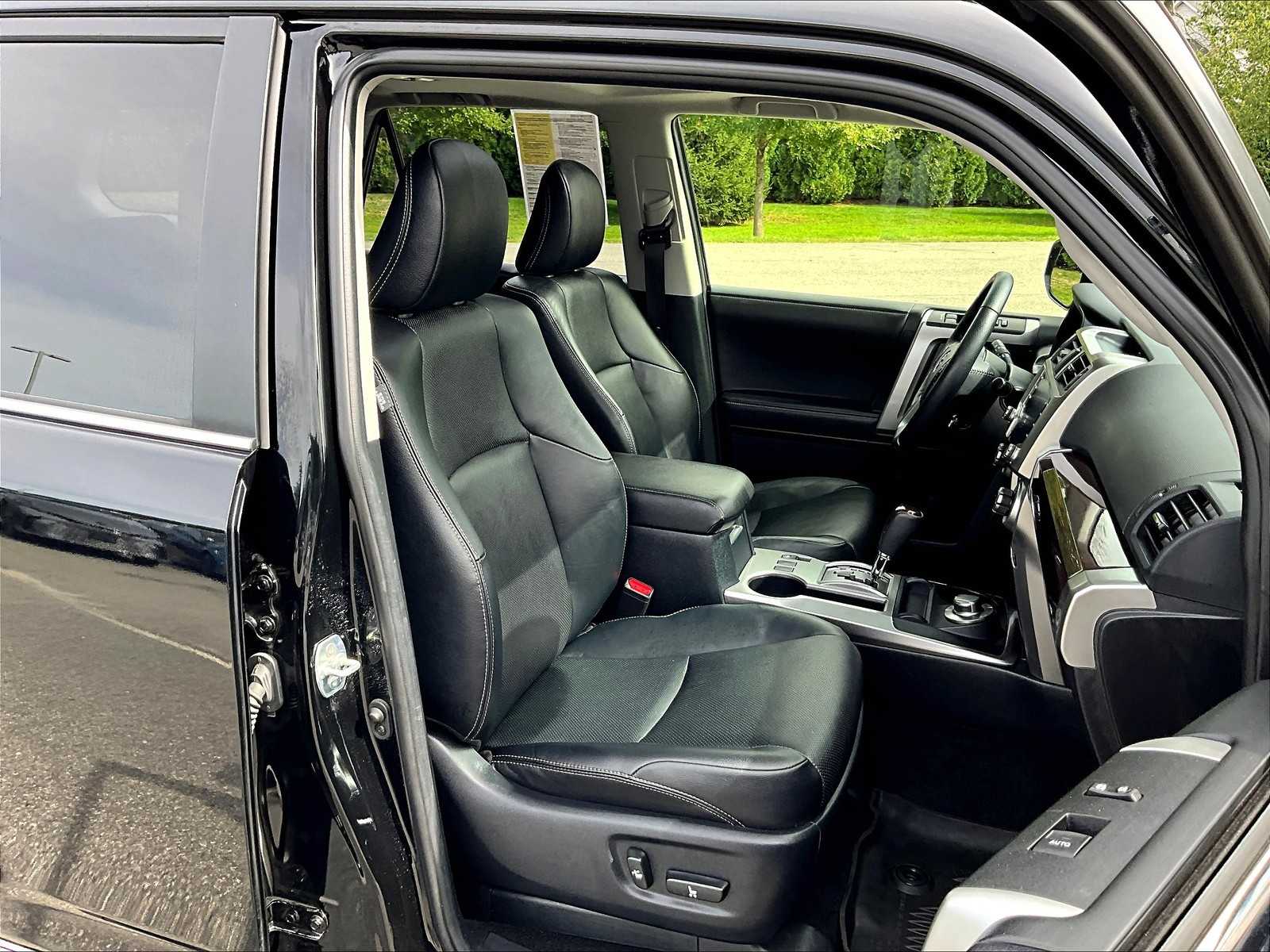 2023 Toyota 4Runner Limited photo 11