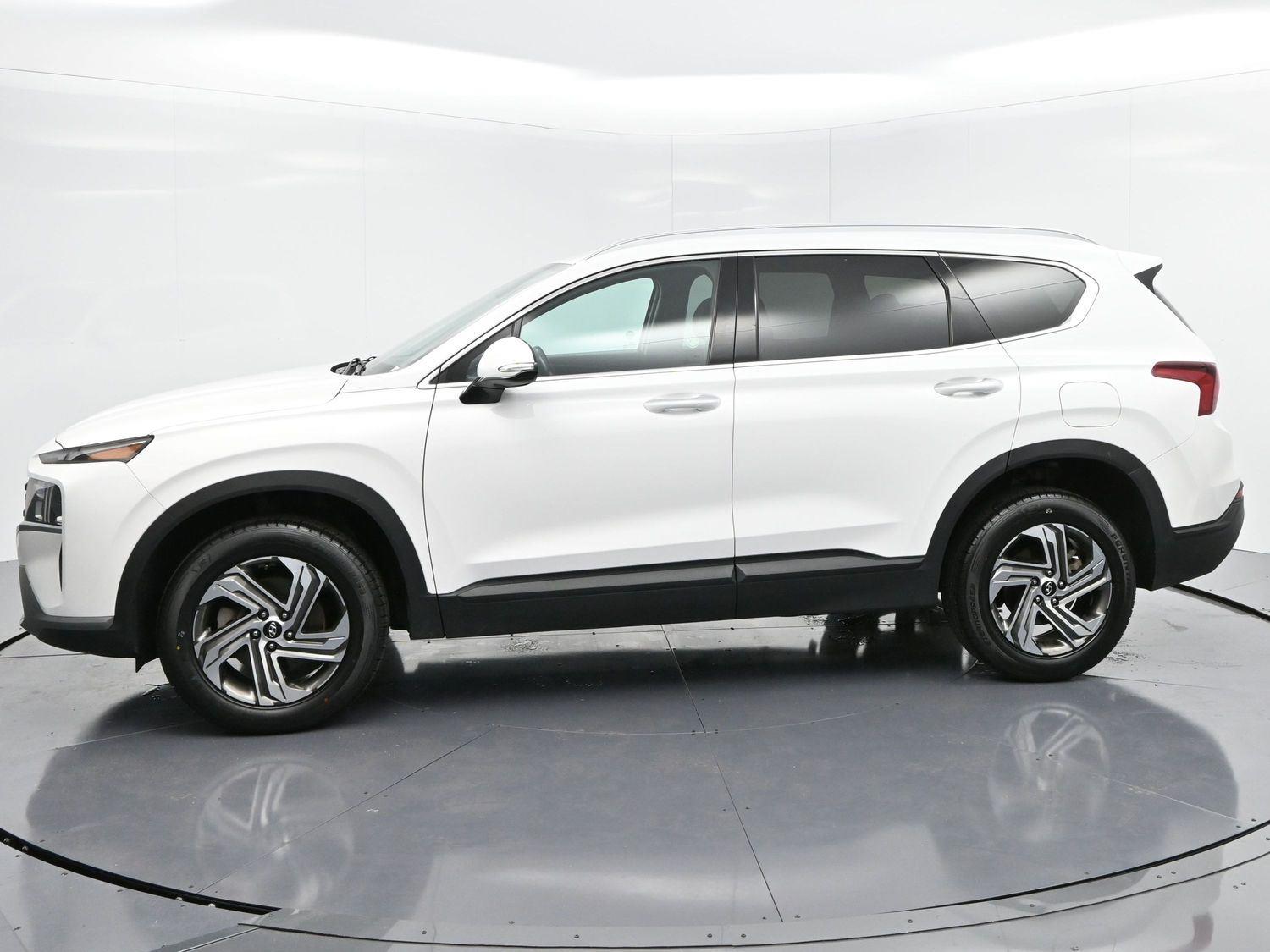 2023 Hyundai Santa Fe SEL photo 4