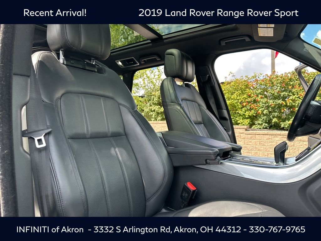2019 Land Rover Range Rover Sport HSE photo 25