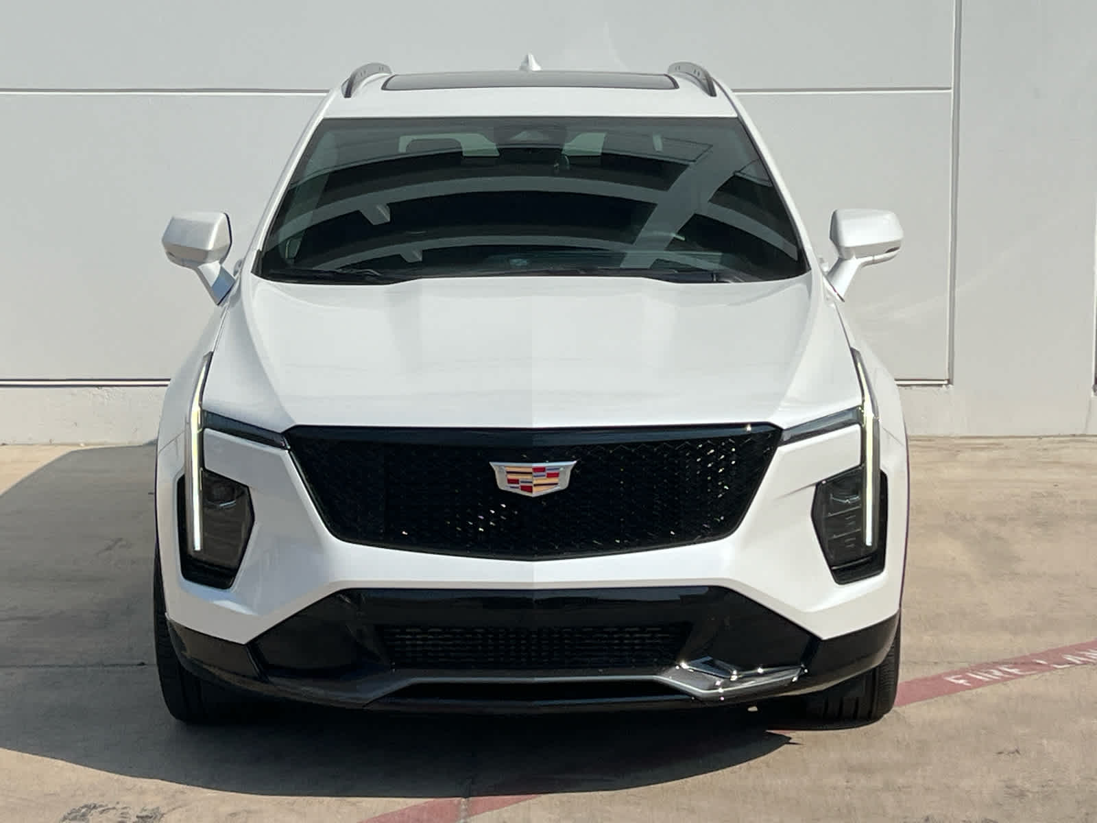 2024 Cadillac XT4 Sport photo 2