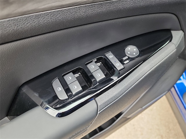 2025 Kia Sportage X-Line photo 9