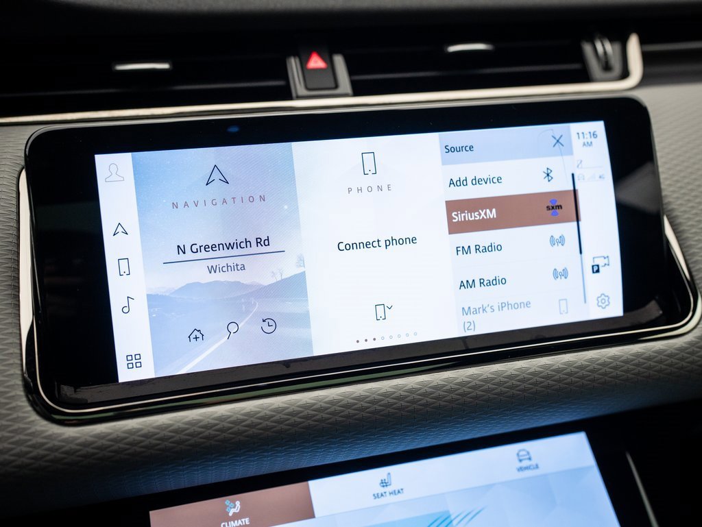 2023 Land Rover Range Rover Evoque R-Dynamic S photo 26