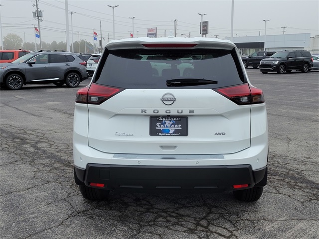 2026 Nissan Rogue SV photo 4
