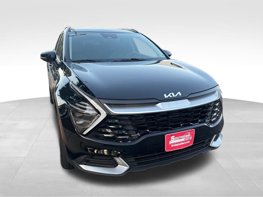 2025 Kia Sportage EX photo 7