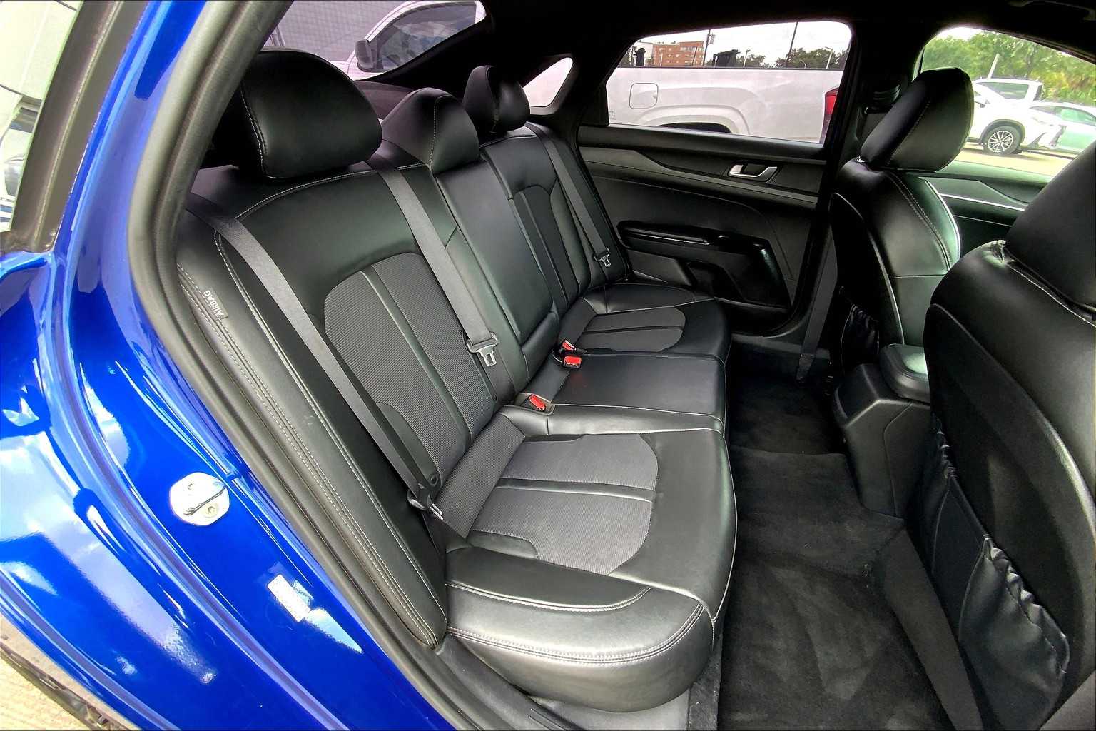 2021 Kia K5 GT-Line photo 15