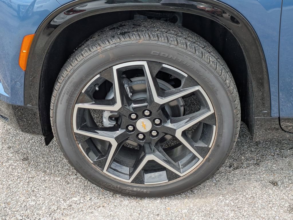 2026 Chevrolet Traverse High Country photo 9