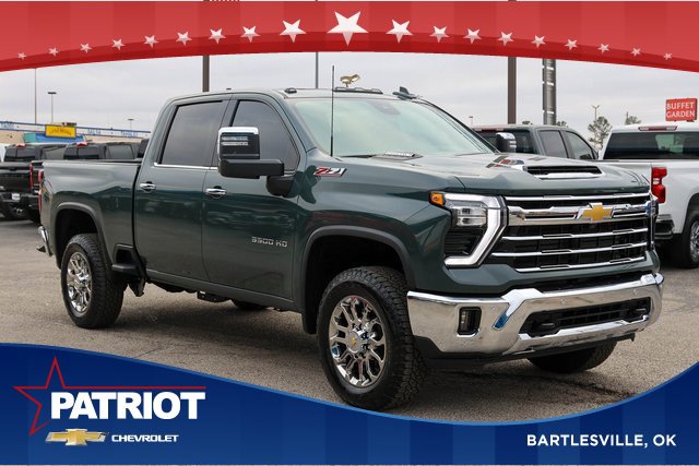 2026 Chevrolet Silverado 3500HD LTZ's photo