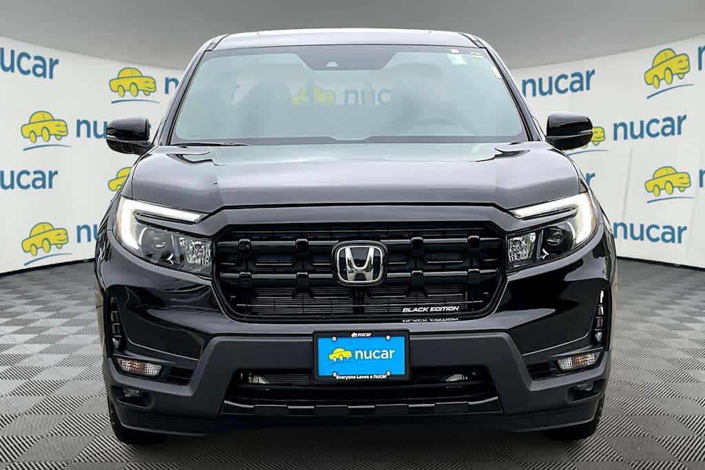 2026 Honda Ridgeline Black Edition photo 2