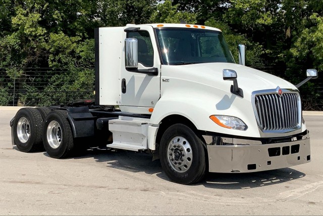 Pre-Owned 2020 International LT625 6x4 Day Cab
