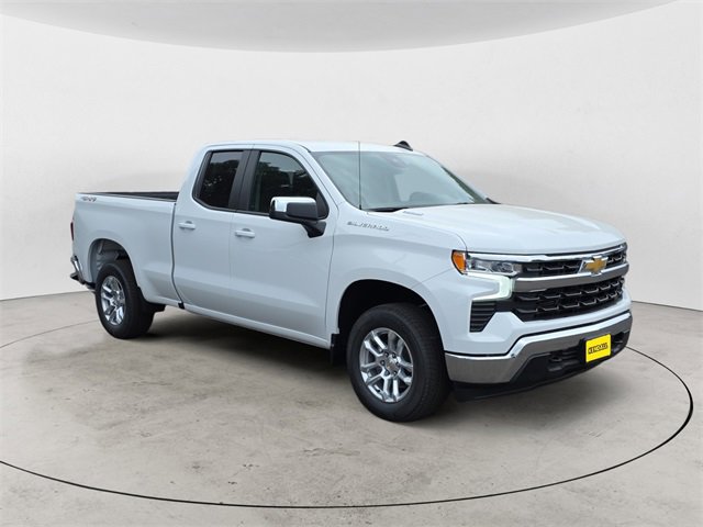 2026 Chevrolet Silverado 1500 LT photo 7