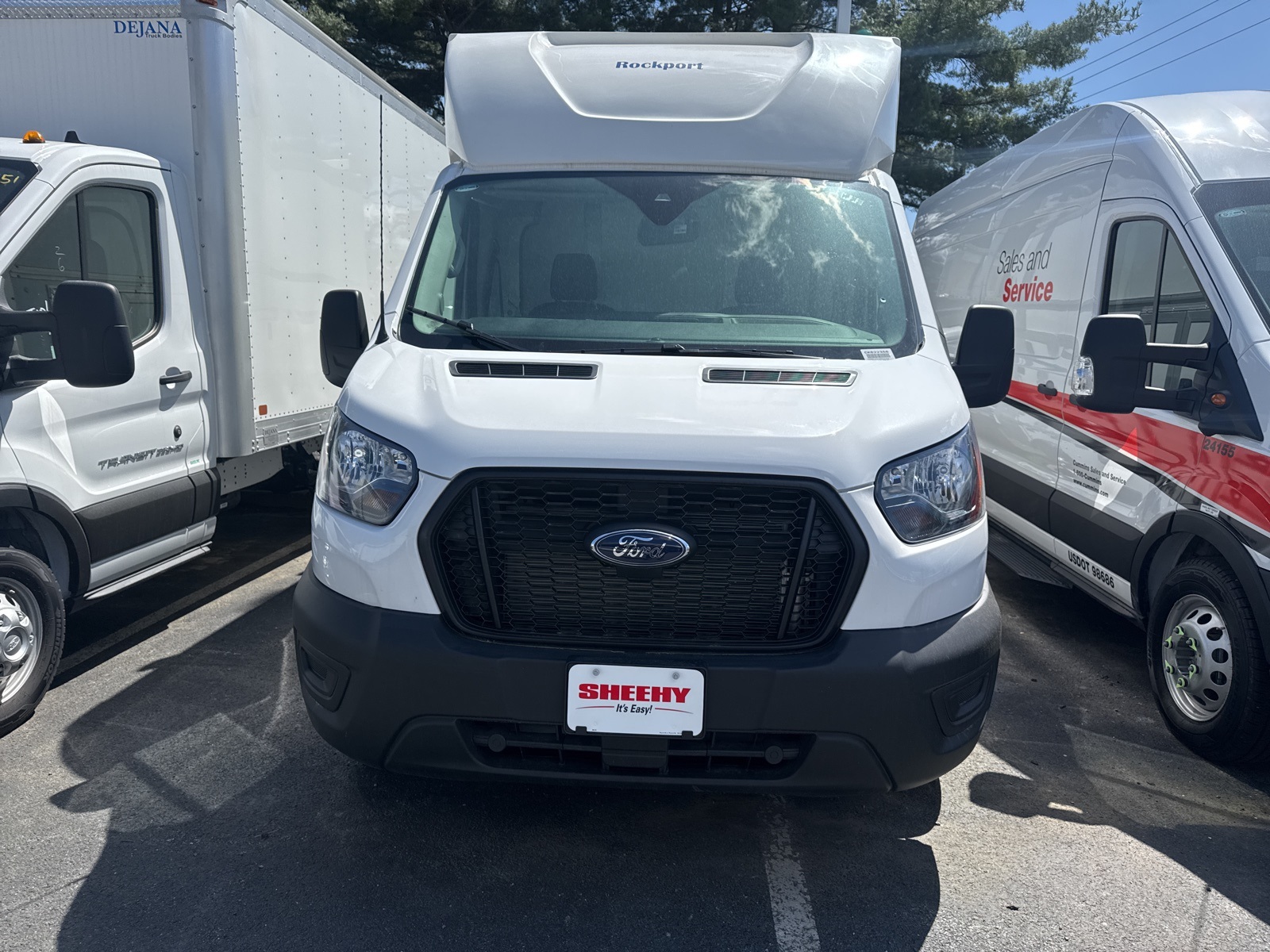 2024 Ford Transit photo 2