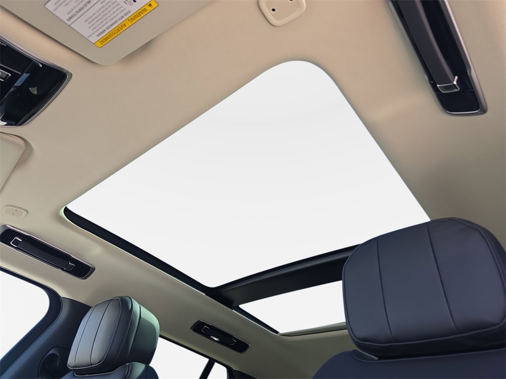 2025 Land Rover Range Rover SE photo 28