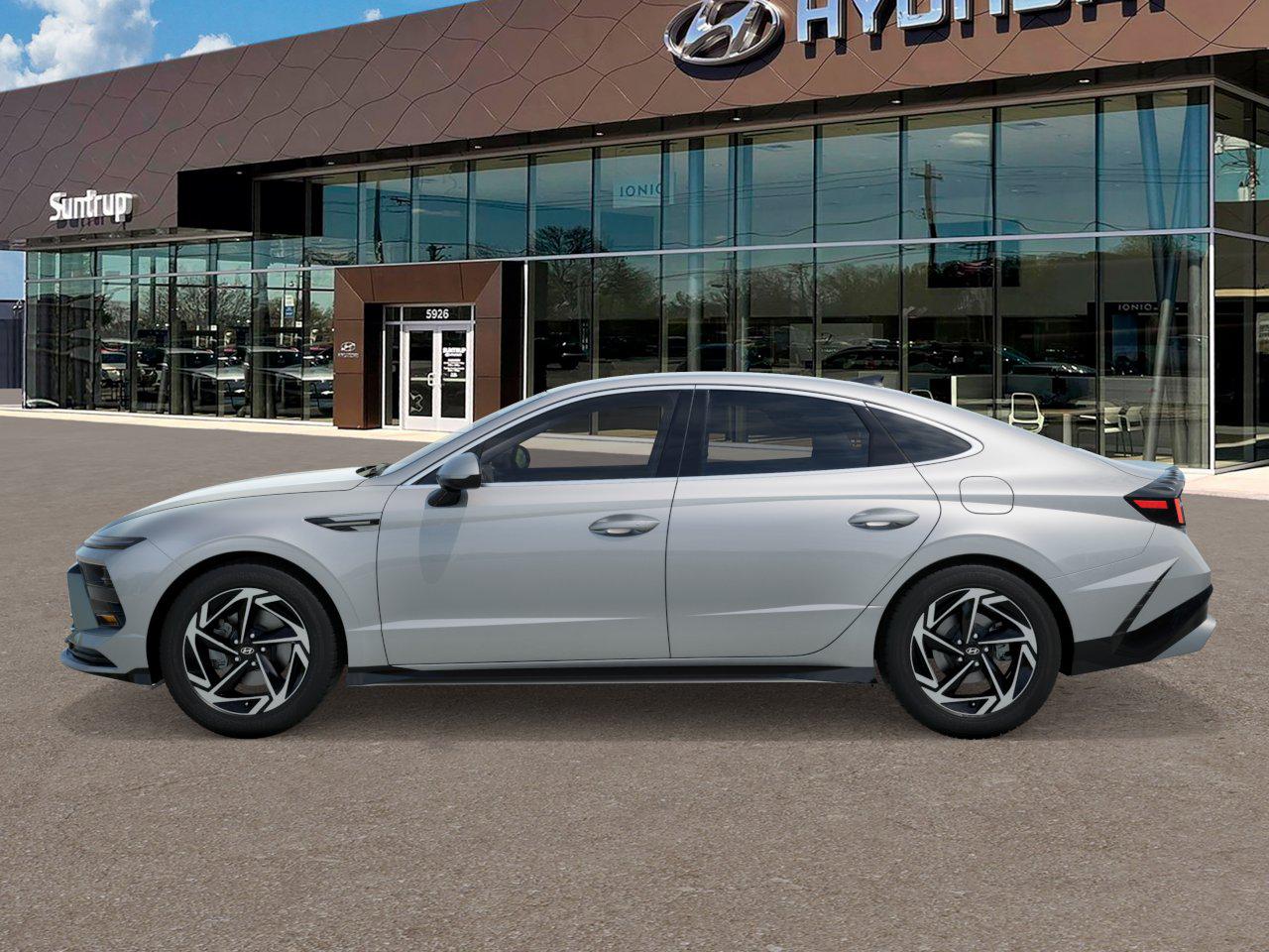 2026 Hyundai Sonata SEL Sport photo 3