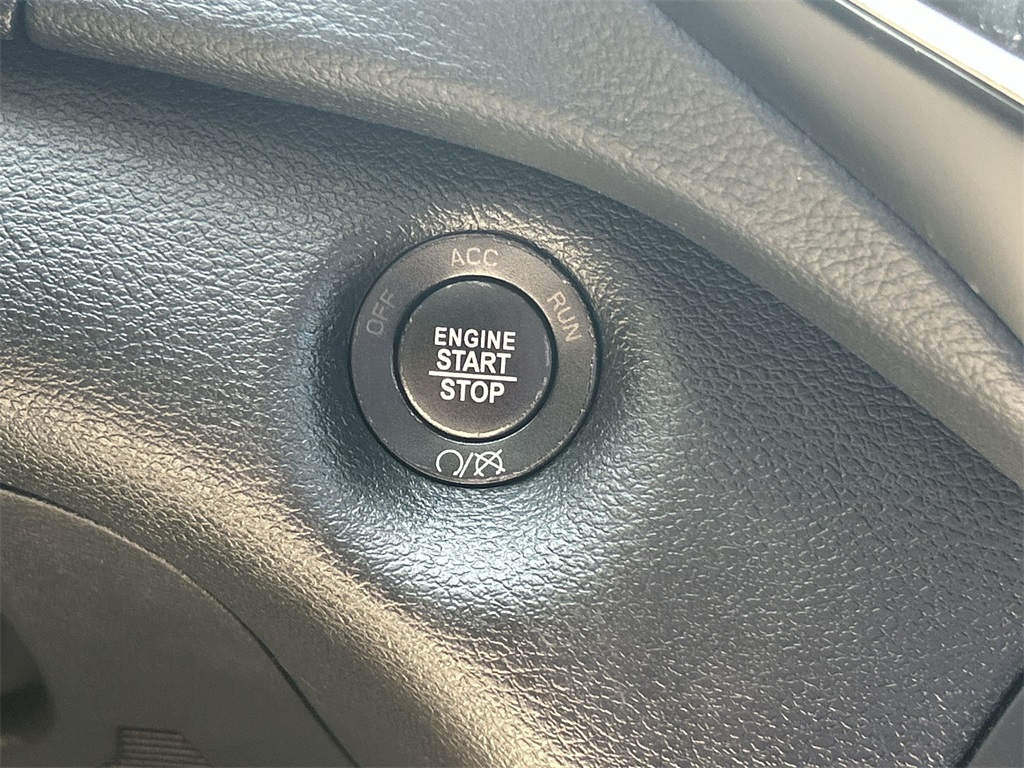 2019 Jeep Cherokee Latitude photo 27