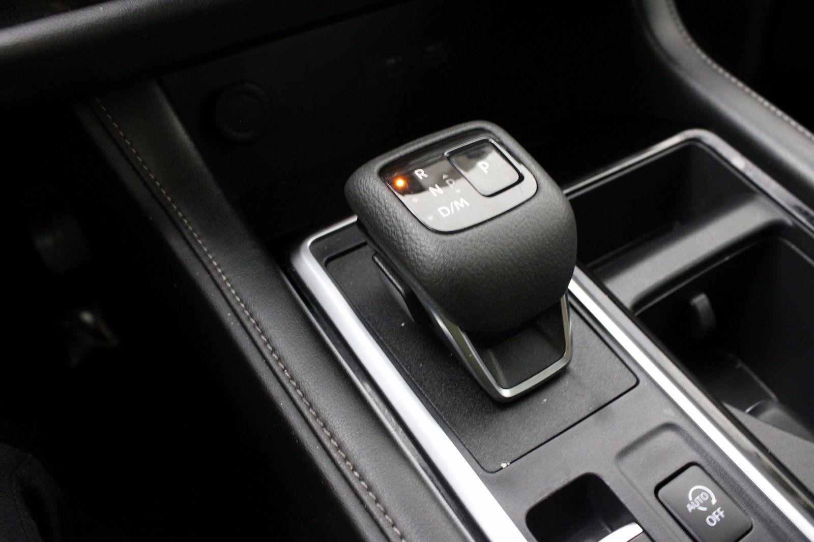 2024 Nissan Pathfinder SV photo 22
