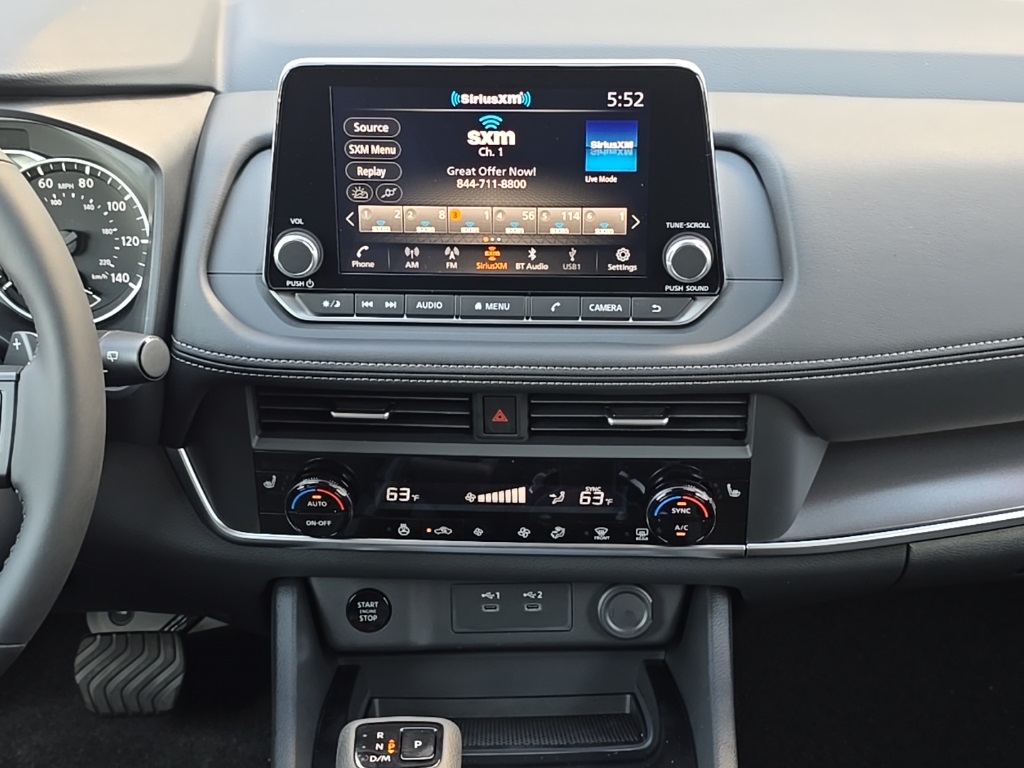 2026 Nissan Rogue SV photo 13