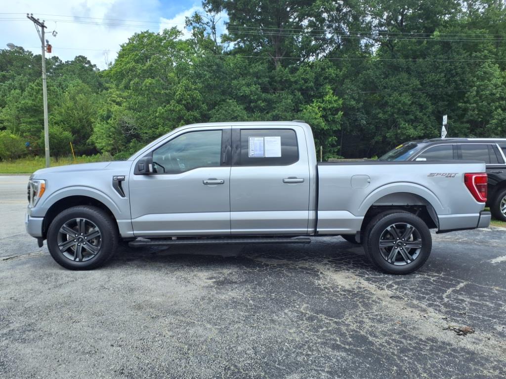 2023 Ford F-150 XLT photo 3