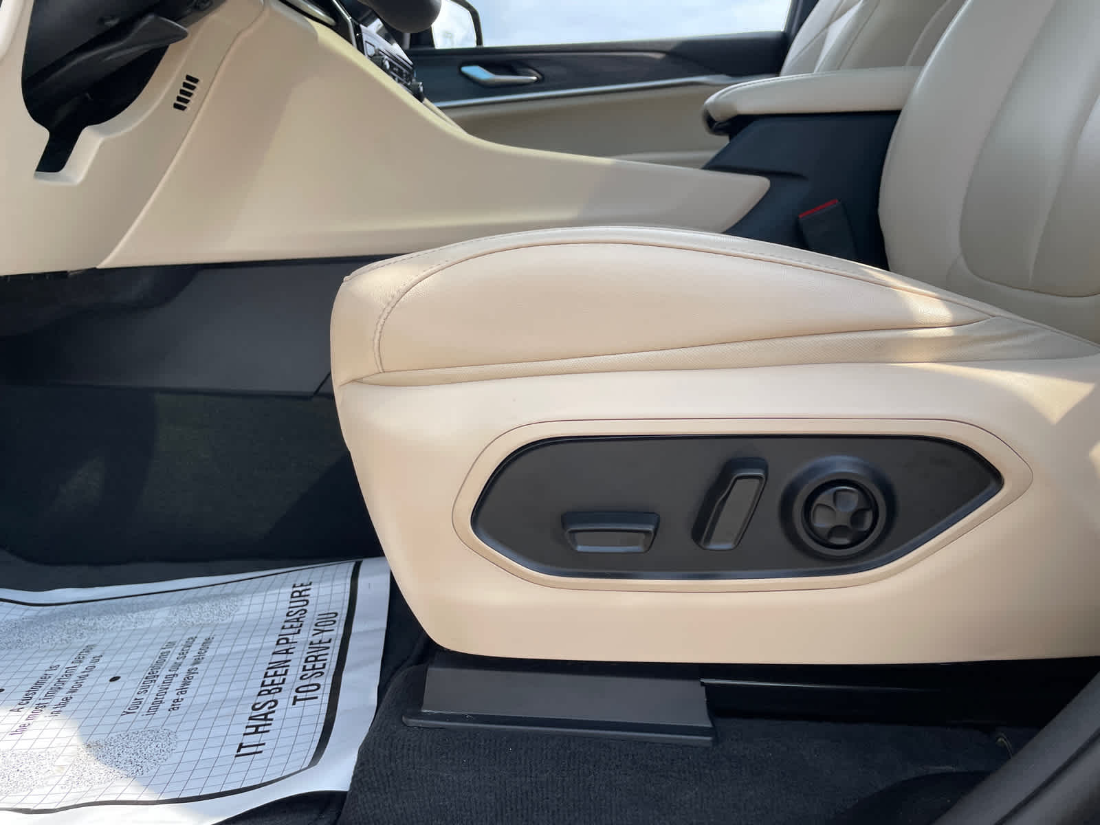2023 Jeep Grand Cherokee Limited photo 19