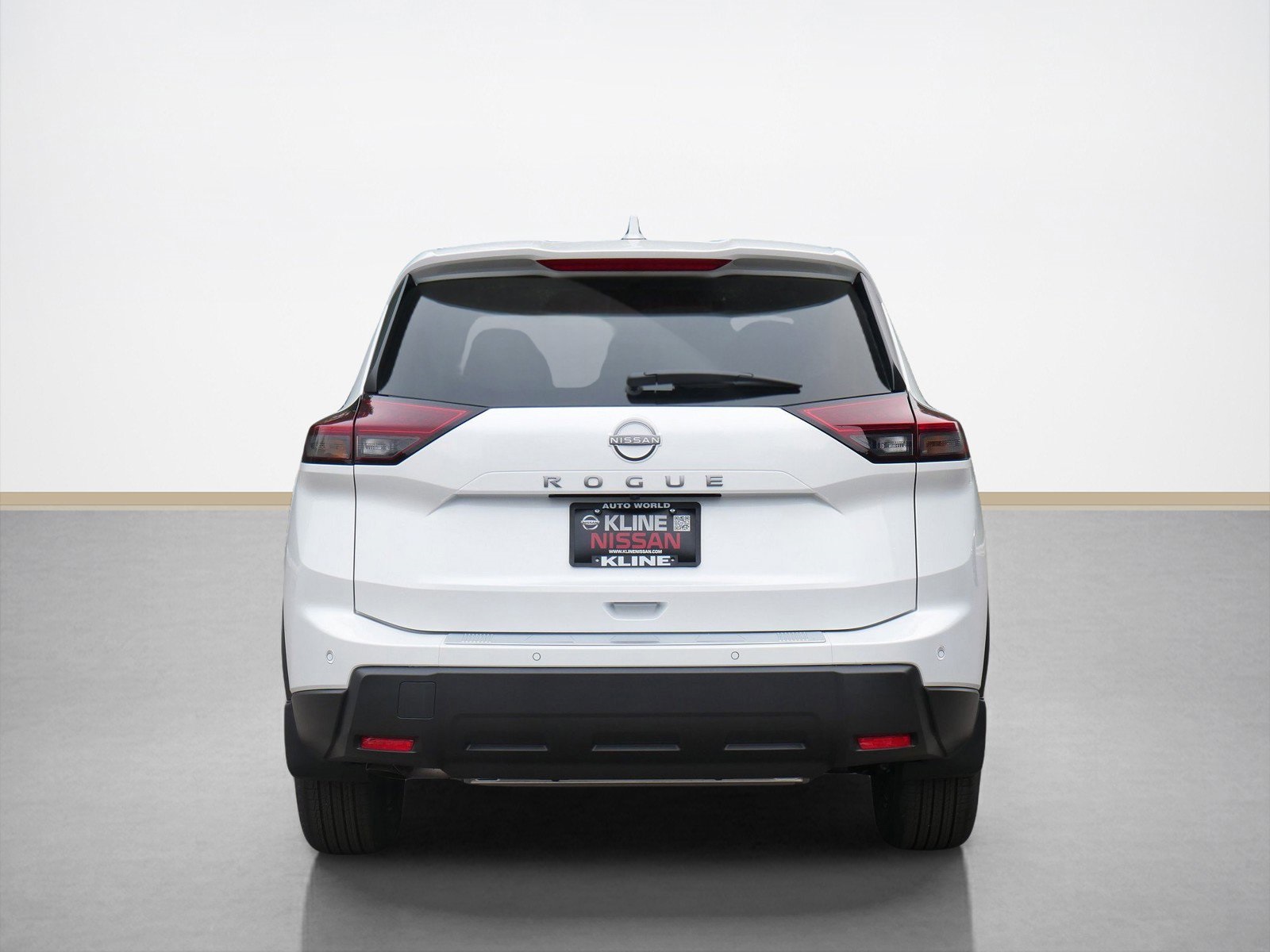 2026 Nissan Rogue SV photo 3