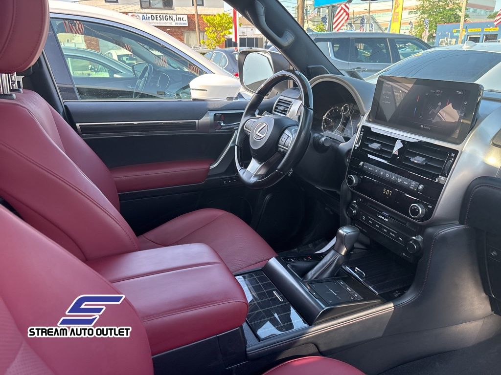 2023 Lexus GX 460 photo 4