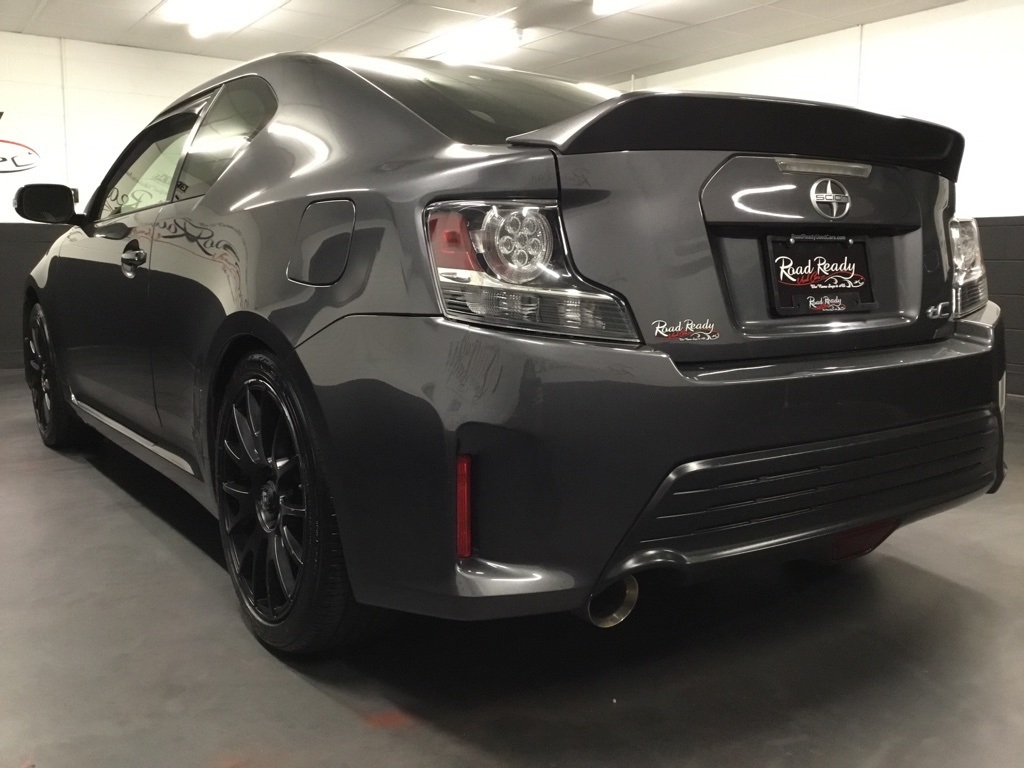 2015 Scion tC Base photo 6
