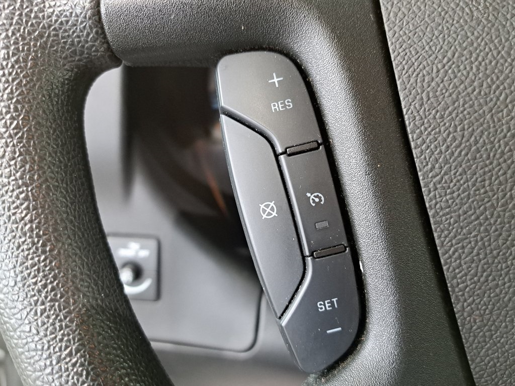 2023 Chevrolet Express 2500 Work Van photo 10