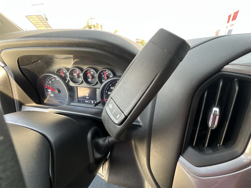 2023 Chevrolet Silverado 1500 Custom photo 23