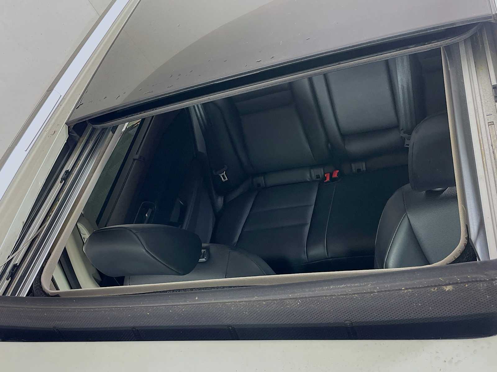 2021 Nissan Rogue SV photo 17