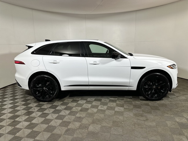 2026 Jaguar F-PACE P250 R-Dynamic S photo 4