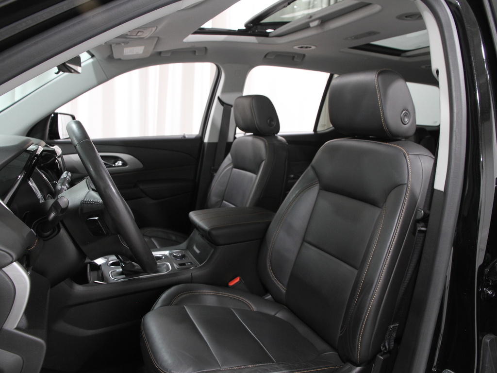2020 Chevrolet Traverse RS photo 4