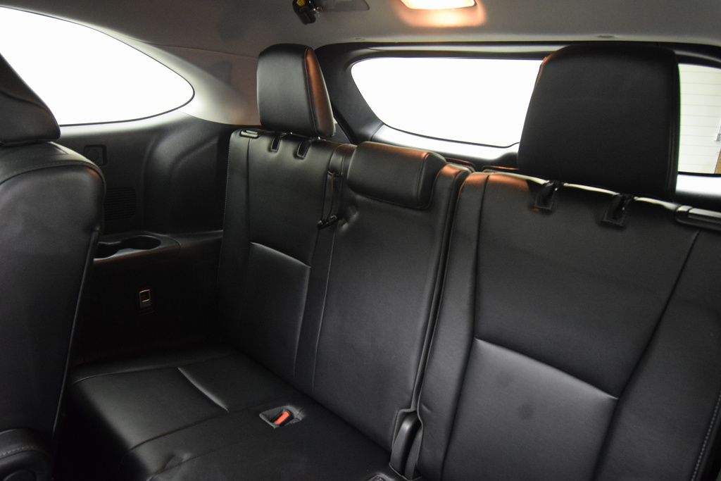 2021 Toyota Highlander Hybrid Platinum photo 15