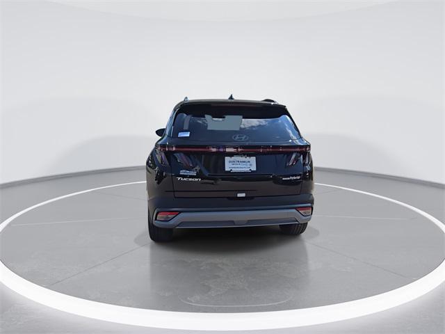 2025 Hyundai Tucson Hybrid Limited photo 7
