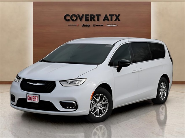 2026 Chrysler Pacifica Select's photo