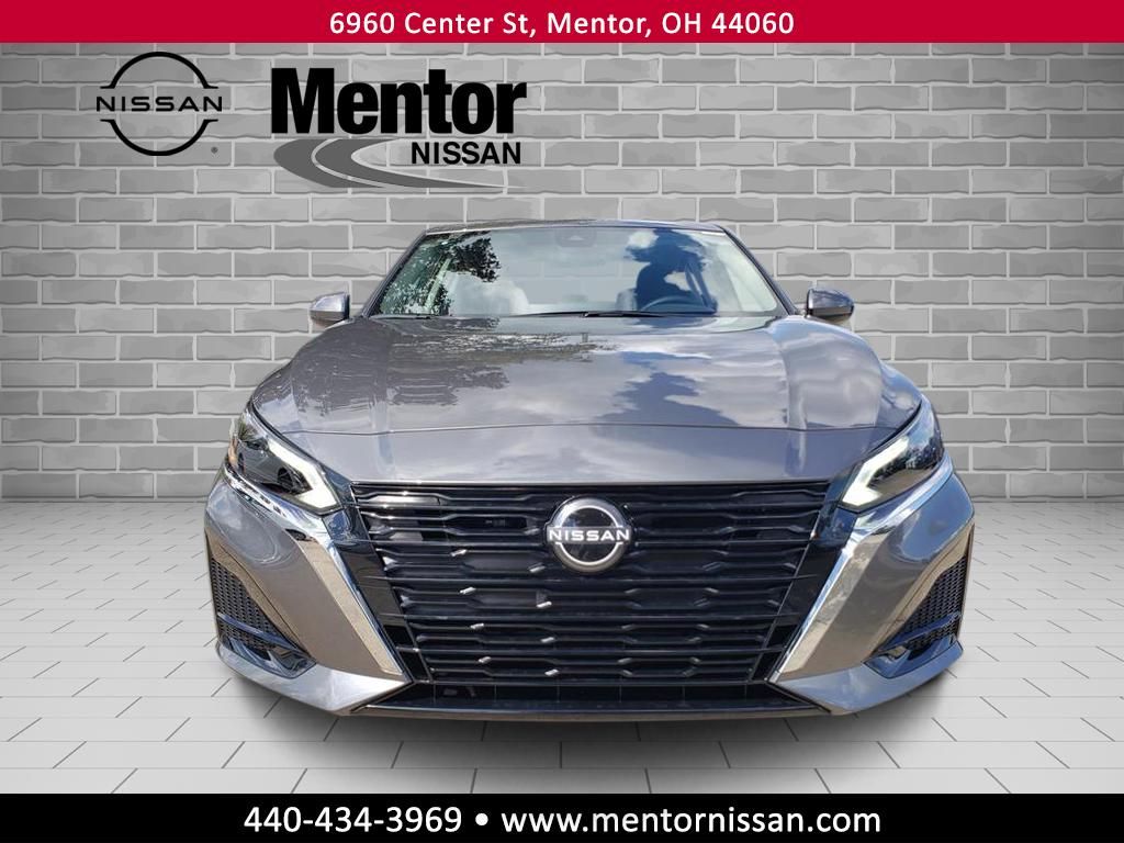 2025 Nissan Altima SV Special Edition photo 2