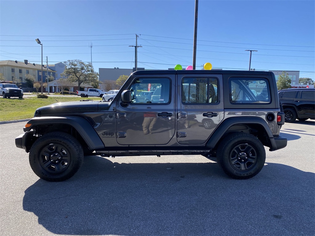 2025 Jeep Wrangler Sport photo 6