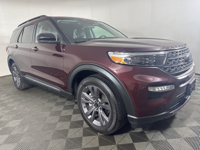 2022 Ford Explorer XLT's photo